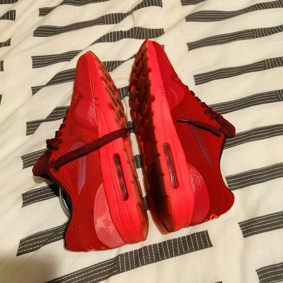 Air Max 1 Ultra Moire Bright Crimson - Picture 5 of 8